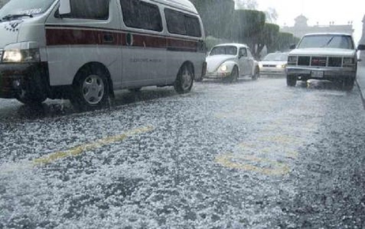 Solo-encharcamientos-tas-lluvias-en-Morelia_politicamain