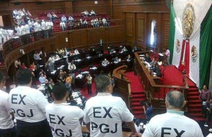 th_352fe25daf686bdb4edca223c921acea_777e9f4beb4eca285f4c9c8a328342df,rau