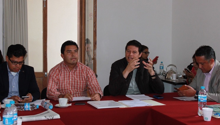 Dip. Alfonso Mtz en reunión de CU