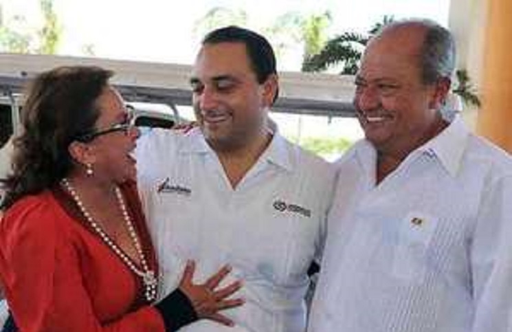 elba-esther-y-romero-deschamps