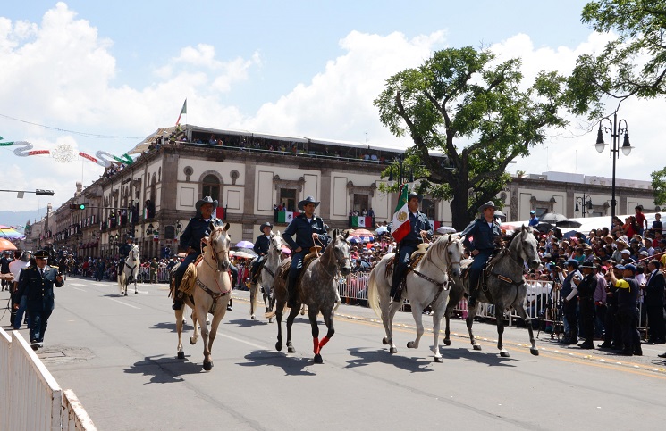 Desfile 30 Septiembre 2013
