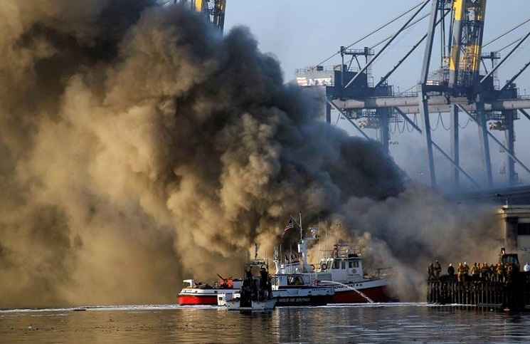 incendio_angeles_escuelas-movil