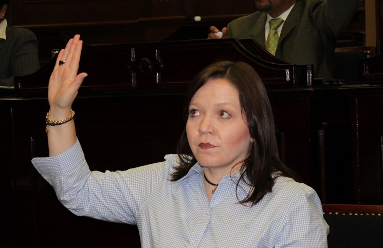 Dip. Laura González Mtz