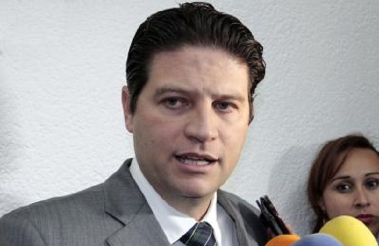 th_352fe25daf686bdb4edca223c921acea_4cf3b786c7b074f1d2808de5b9109db4,Alfonso Martinez Brian Gutierrez