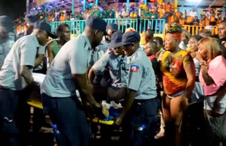 haiti-carnaval-muertos