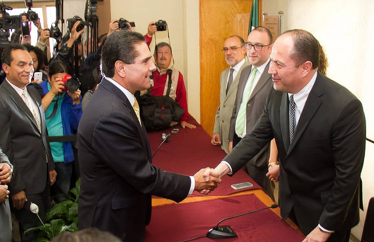 17032015 CNR-Registro Silvano Aureoles, Mich. 2