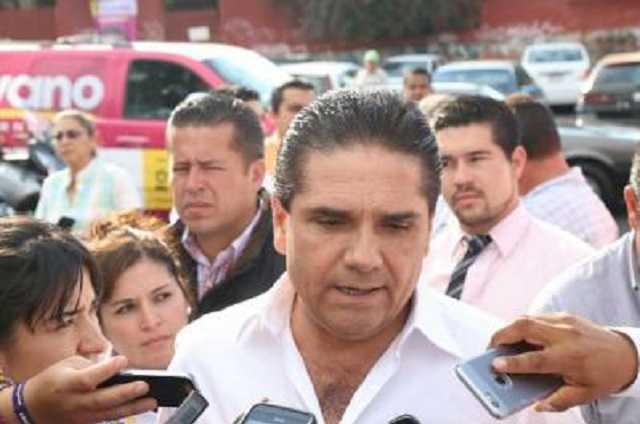 th_352fe25daf686bdb4edca223c921acea_3ebdde9cf34c802f27cbc67d662668ba,sil