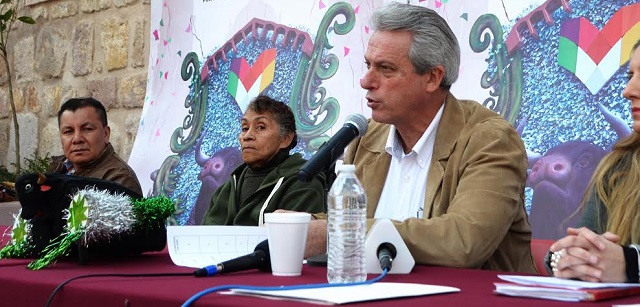 secretario-de-Turismo-municipal-Armando-Enrique-Rivera-Ruiz-rueda-de-prensa-toritos-de-petates