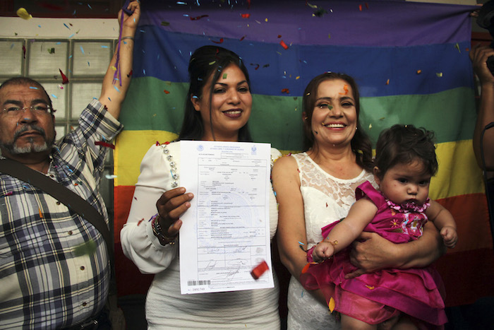 Primer Matrimonio Gay en Jalisco.