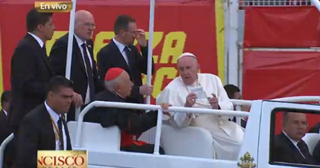 Papa-Francisco-deja-Estadio-Morelos-2021222