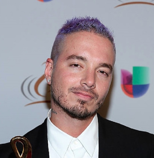rs_415x644-160219115757-j_balvin
