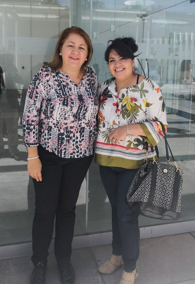 Con Nestora Salgado