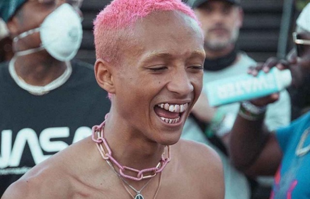 2136374