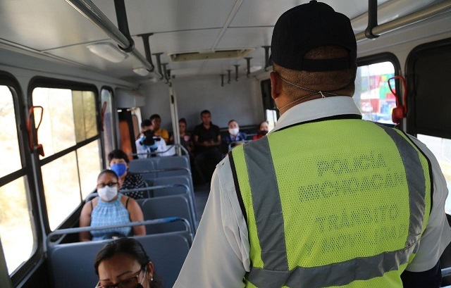 94d2732c-703c-4e2c-af4a-6974cf7c3e96