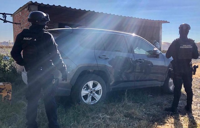 02b8143e-6543-40e2-b817-6ea8af94618a