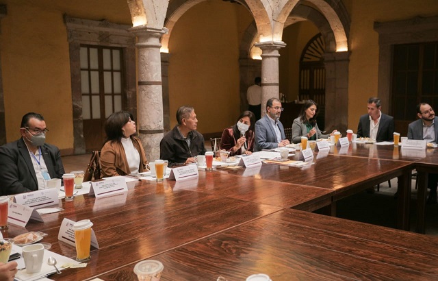 ade9ab3b-ae1d-4f2a-accf-1f6d7423fca8